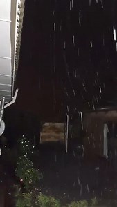 ❄️❄️❄️ Rozaan sent us the following video of snowfall in De Aar. #Snowfall #DeAar #Sneeu | Storm Report SA