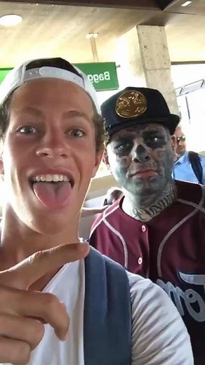 Look who I met! Yes those are real tattoos😜 #featureme