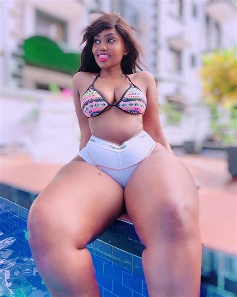 african curvy instagram nude