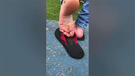 amora feet footjob nude