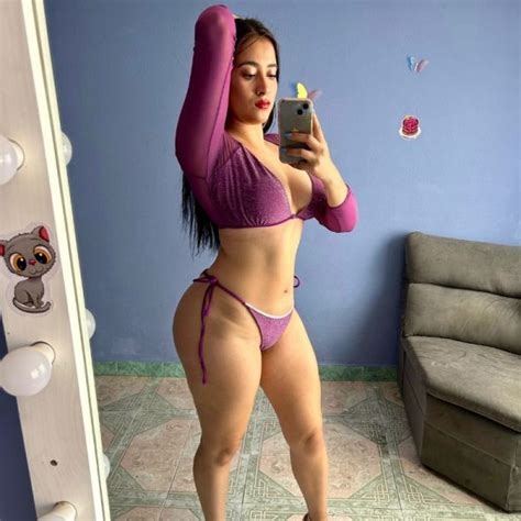 arely mayorga onlyfans nude