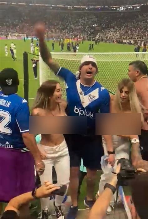 argentina fans flash nude