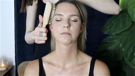 asmr hair brushing nude