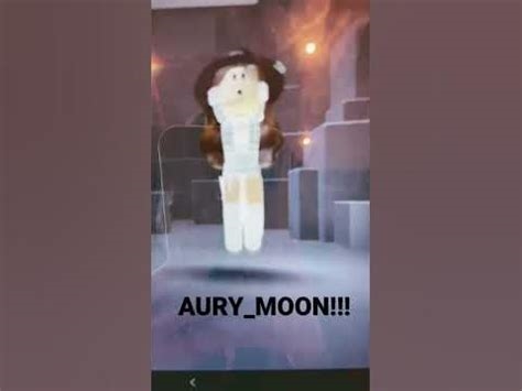 aury.moon nude