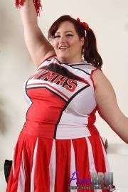 bbw cheerleader nude