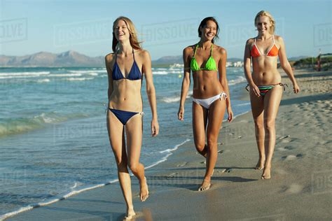 beach walk voyeur nude
