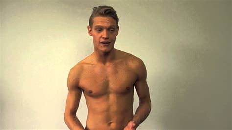 bekende nederlandse mannen naakt nude