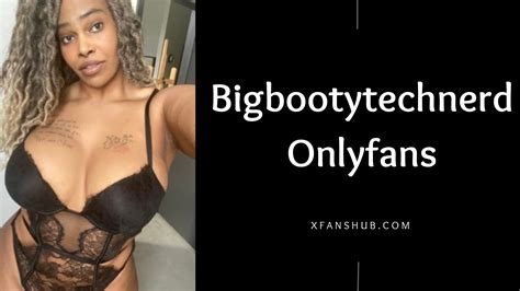 big booty technerd nude
