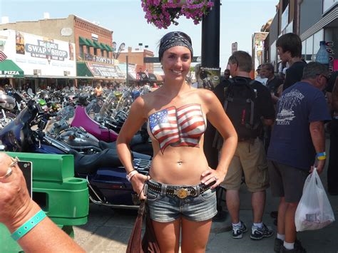 biker rally tits nude