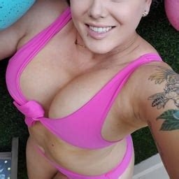 bikinibee reddit nude