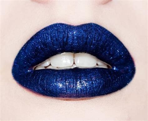 blue lipstick porn nude