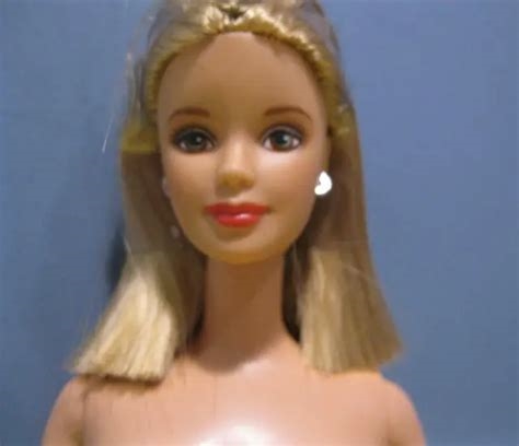 blunt barbie nude