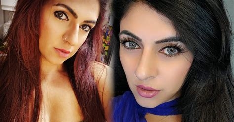 boobs of pakistani nude