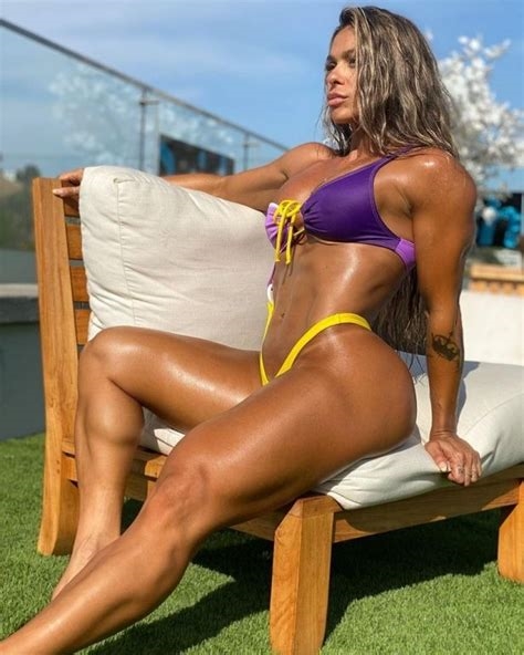 brazilian fit masseuse nude