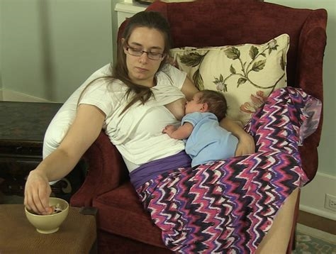 breastfeeding in public video nude