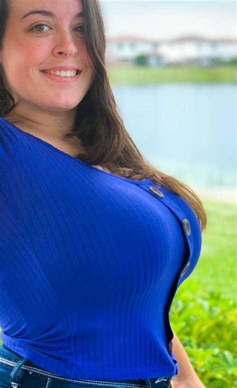 brunette large boobs nude