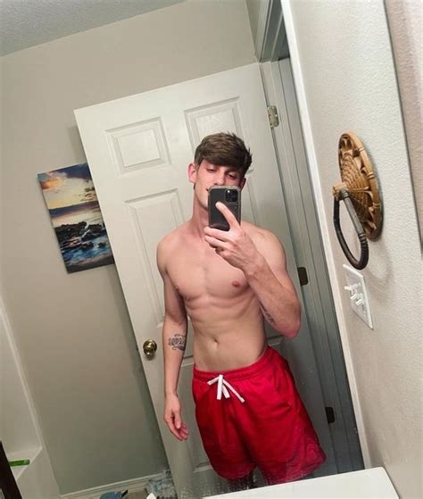cameron luther onlyfans nude