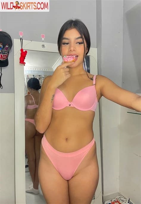 camimartines onlyfans nude