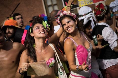 carnaval com sexo nude