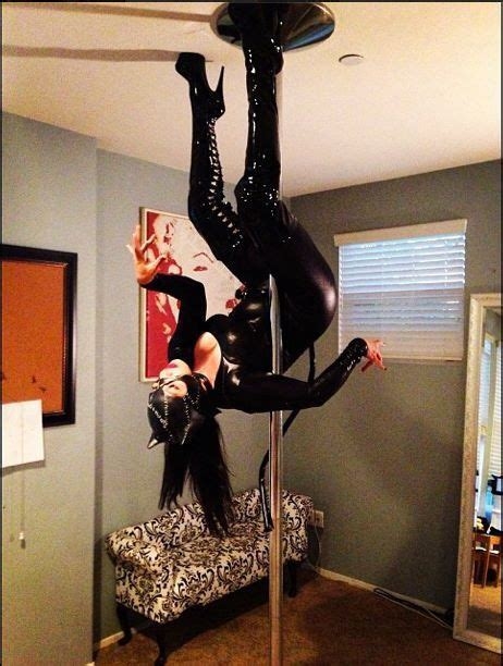 catwoman pole dance nude