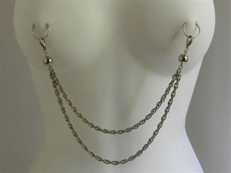 chain nipple rings nude