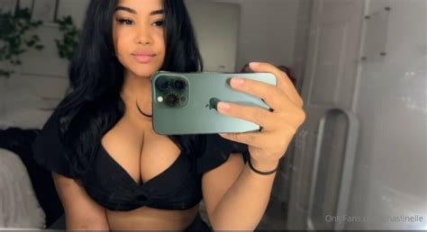 chaslinelle onlyfans nude