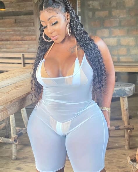 cocode thick nude