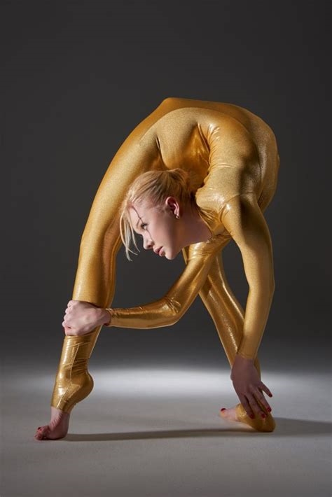 contortionist nudes nude