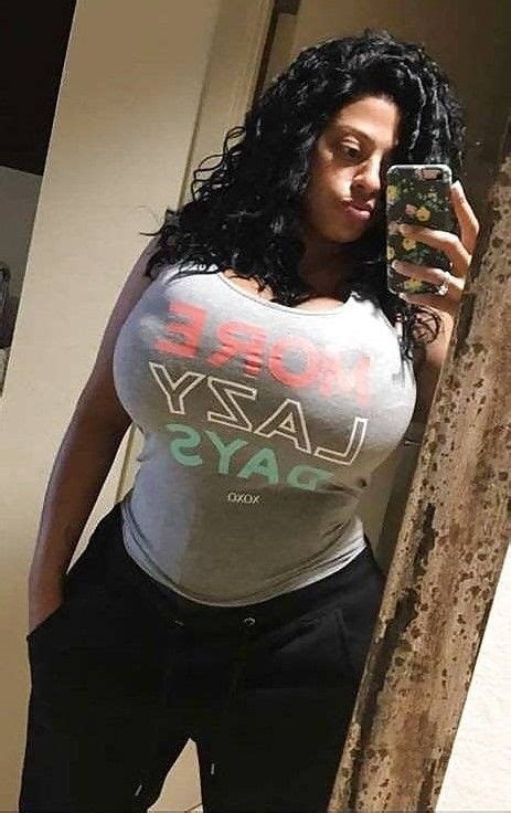 ebony big boobs pictures nude