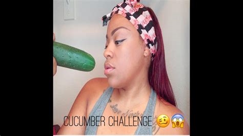 ebony cucumber porn nude