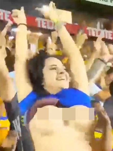 fan flashes entire stadium twitter nude