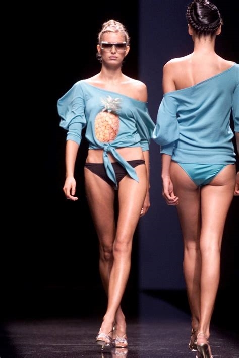 fashion show sexy video nude