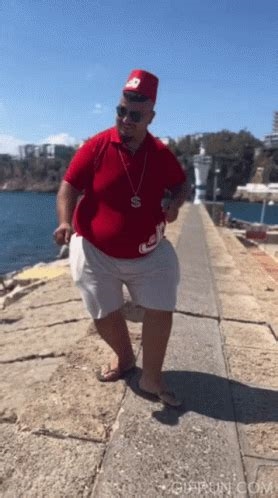 fat guy belly dance instagram nude