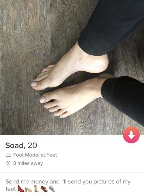 feettinder nude