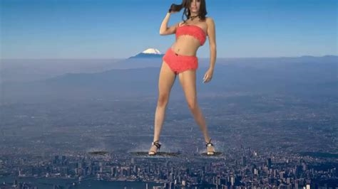 giantess crushing city nude