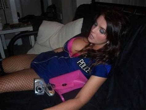 girlfriend shared at party nude