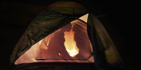 gloryhole tent nude