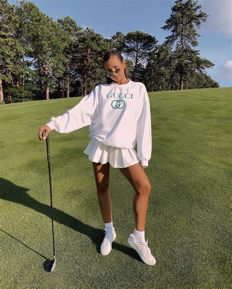 golf outfit inspo nude