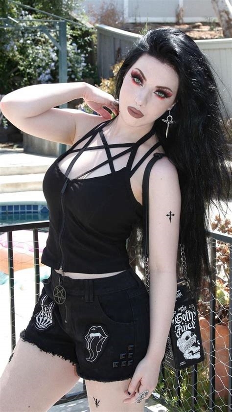 goth chicks with big tits nude
