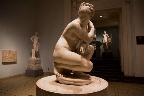 greek goddess fat nude