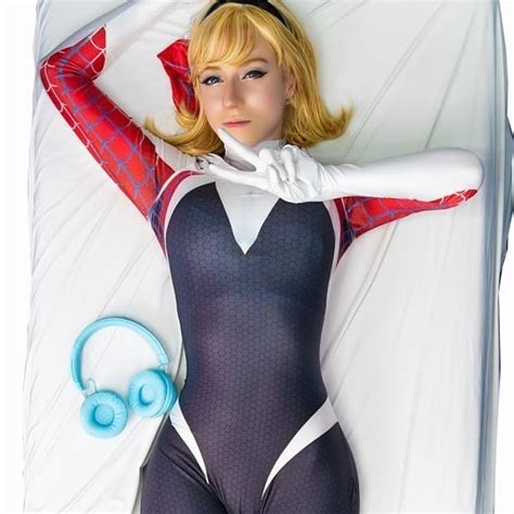 gwen stacy body pillow nude