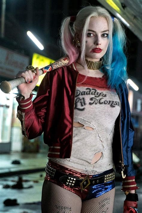harley quinn pictures full body nude