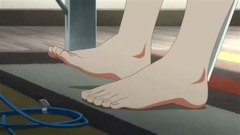 hent feet nude