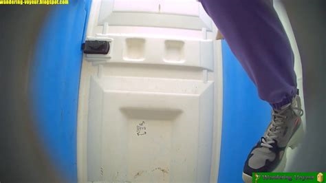 hidden toilet cam videos nude