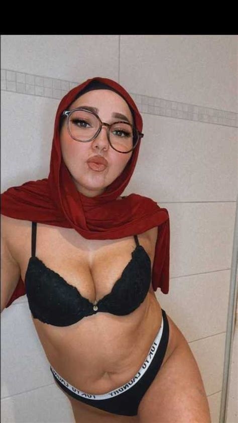 hijab erotic nude