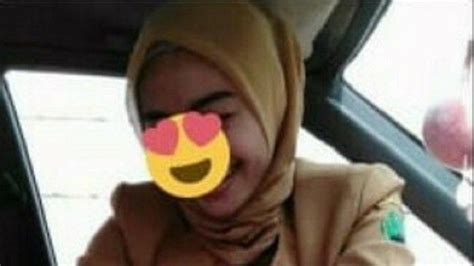 hijab mesum di mobil nude