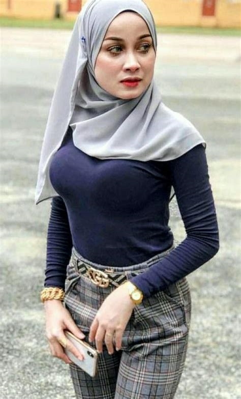 hijab twit nude