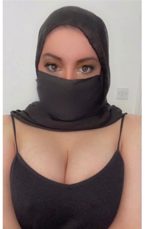 hijabi only fans nude