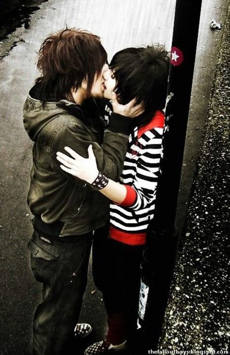 hot emo guys kissing nude