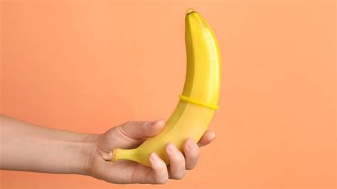 how to fuck a banana nude